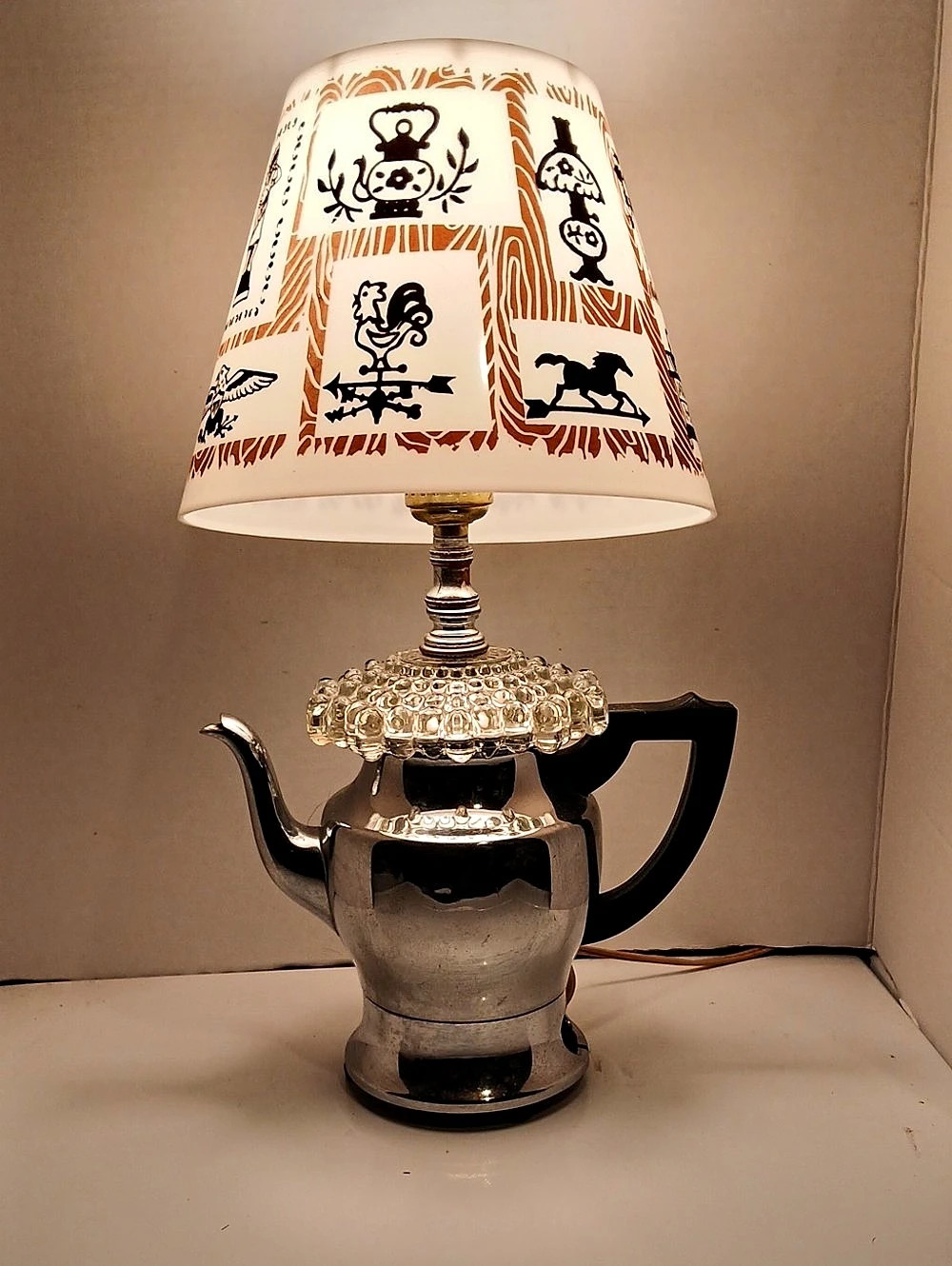 Vintage Teapot Table Lamp Silver & White